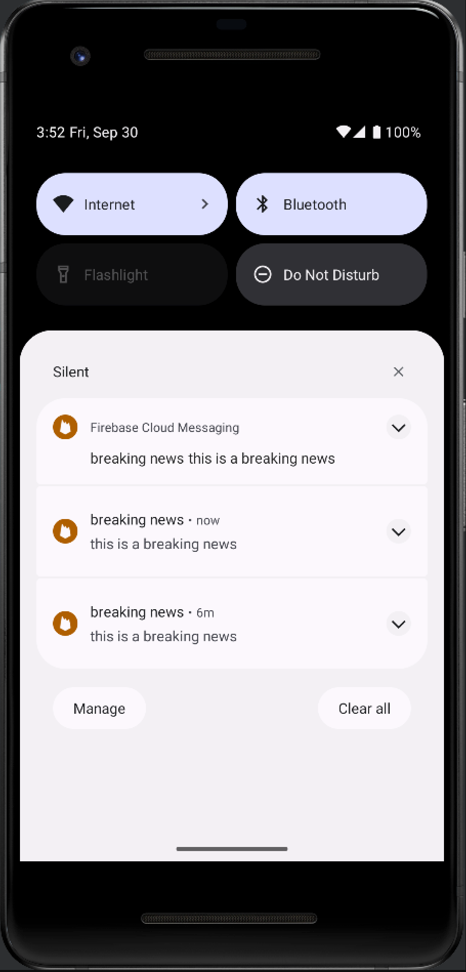 Schermata di un dispositivo mobile in cui viene visualizzato un messaggio FCM riuscito